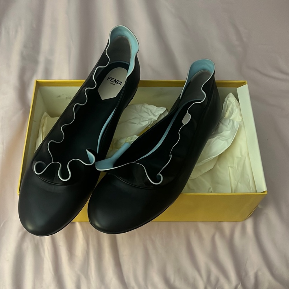 Fendi - Picture 2 of 4